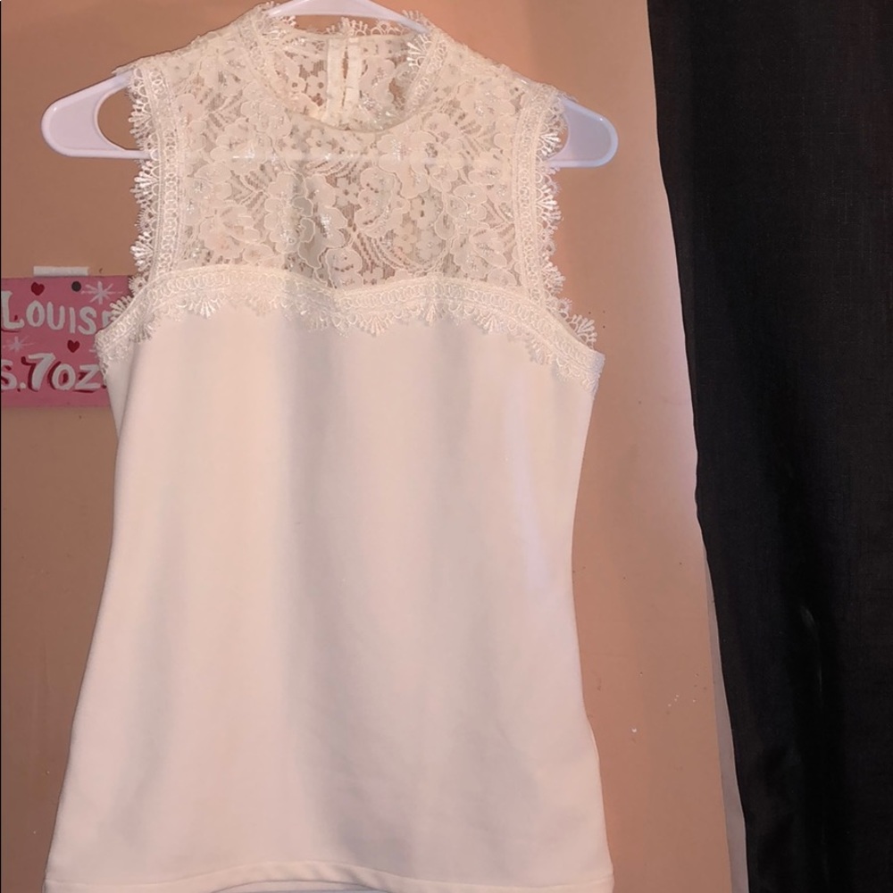 White blouse with lace